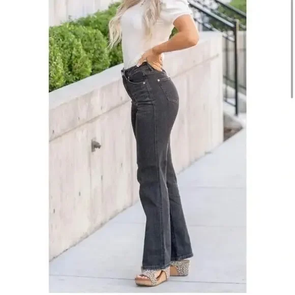 Judy Blue Morgantown Washed Black Straight Leg Jean Size 25 Tummy Control - Picture 2 of 9